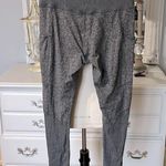 The Comfy Cargo Leggings Soft Heather Gray Womens Medium Photo 5