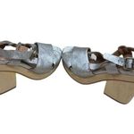 Gee Wawa Anthropology women’s silver shimmering shoe heel 4" size 6M SKU 2931 Photo 2