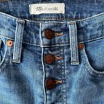 Madewell  10" High-Rise Skinny Jeans in Dewitt Wash: Button-Front Photo 7