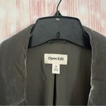 Open Edit  Green Relaxed Fit Velvet Blazer Photo 3