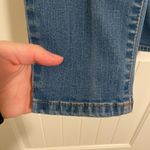 Nine West  women’s medium wash skinny blue denim‎ stretchy jeans size 2 Photo 3