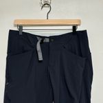 Mountain Hardwear Women’s Hiking Capris in Black - Size 10 Photo 5