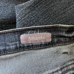 Gloria Vanderbilt  Medium Wash Straight Amanda Jeans - Size 8 Short - Medium Rise Photo 3