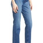 Good American Women's Good Classic Straight Leg Jeans Size 2 X 28” NWT Reg $139 Designed to flatter every curve and make your legs look extra long, these low-stretch jeans have a gap-proof contoured waist and a vintage-inspired slim fit. Elevate your denim game with these Classic Straight Leg Jeans. Crafted from high-quality fabric, these jeans are designed to provide a comfortable fit with a flattering silhouette. The high-rise waistline ensures a sleek and sophisticated look, while the classic design makes them a versatile addition to any wardrobe. With a solid blue color and a 28-inch inseam, these jeans will pair well with any top or accessory. The size 2 and regular fit make these jeans an ideal choice for women of all shapes and sizes. Don't miss out on the chance to own these stylish and comfortable jeans that are perfect for any occasion. Photo 2