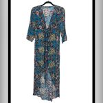 Knot Sisters  Morrison Kimono Dress in Dark Floral
Size S Photo 3