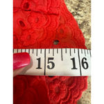 Crown & Ivy Red Eyelet Scalloped Shorts Women's Size 8 Photo 5