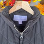 Laura Scott  Woman's Medium Black Quilted Vest‎ Photo 2