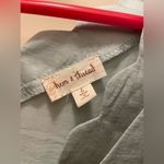 Hem & Thread  blouse Photo 5