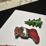 Lot Of 4 Holiday Brooch Pins Bear, Santa Claus, Christmas Tree & Snowman Photo 6