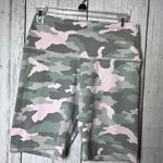 American Eagle Womens Bike Camo Style Shorts Sz L Photo 0