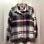 Zenana Outfitters plaid shacket. Size Large Photo 3