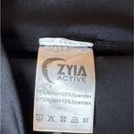 Zyia  Active Black Cheetah Print High Rise Crop Womens Light n Tight Stretch Sz 4 Photo 5