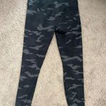 Zobha Camo Leggings Photo 2