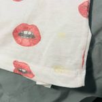 Chaser  white top with lips print Photo 4