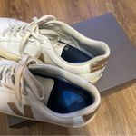 VEJA  white gold lace up low top shoes sneakers women’s 10 Photo 4