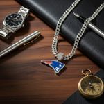 NFL  New England Patriots 20Inch Necklace Pendant Chain Link Football Jewelry Photo 1