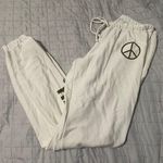 Chaser peace on earth sweatpants Photo 0