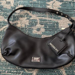 Madden NYC Black Faux Leather Shoulder Baguette Bag Y2K Style Adjustable Strap Photo 0