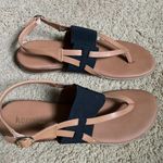 Kensie Sandals Photo 1