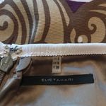 Elie Tahari  Flower Skirt sz2 Photo 4