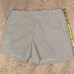 Elle shorts in size 2 Photo 2