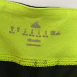 Adidas Capri yoga pants. Size Medium. Black Photo 7