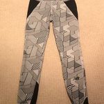 New Balance High Rise Patterned Leggings Photo 1