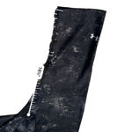 Under Armour  Compression High Rise‎ Black & White Print Capri Leggings Sz M Photo 6