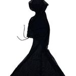 LIPS + HONEY Photo 0