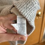 Sweaty Betty Restful Boucle 1/2-Zip Sweatshirt Women's Large Gray White Photo 2