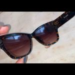 Steve Madden Sunglasses Photo 4