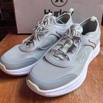 Hurley  womens Roscana bungee slip on nautical casual shoes gray 7.5 Photo 0