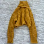 Tiger Mist Cropped Yellow Gold Sweater Photo 1