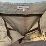 Vince Size 6  cargo shorts Photo 4