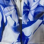 Jumeiyifang Blue And White Floral Romper Photo 3