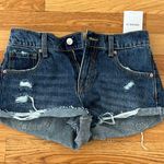 Forever 21  Jean Shorts Mid-Rise Women’s Dark Wash Photo 0