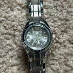 Ducks Unlimited Remix women’s vintage silver wristwatch fits a M Photo 1