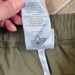 Yogipace Women’s Green Drawstring Pull Photo 7