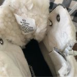 Tommy Bahama New  Checkered Gingham Faux Sherpa High Top Tennis Shoes 8.5 Photo 3