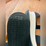 Adrienne Vittadini  Black Sandals Size 5.5 Photo 3