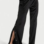 Victoria's Secret NWT!  Lux Diamante Velour Snap Wide Leg Pants size small Photo 0