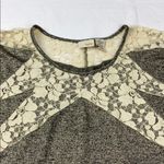 Daytrip  Women’s S Lace Sleeveless Shirt Photo 2