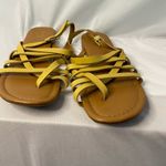 Franco Sarto  Mustard Yellow Leather Thong Toe Capture Sandals Size‎ 8 Photo 6