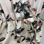 One Clothing blush floral faux wrap romper size small Photo 4