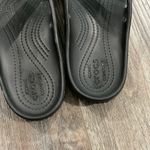 Crocs  Iconic Comfort Kadee II Black Flip Flops Photo 3