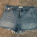 Abercrombie & Fitch High Rise Mom Short Photo 0