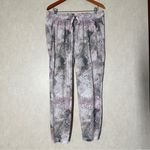 Lululemon Women’s Namaskar Pants II Pull On Lightweight in Sugar Crush Multi 12 Photo 2