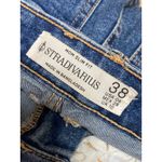 Stradivarius Womens Blue Distressed Slim Fit Straight Leg Mom Denim Jeans Size 6 Photo 2