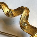 Sarah Coventry Vintage Gold Tone Round CZ Rhinestones Brooch Shoulder Pin Photo 3