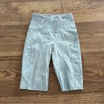 Lululemon  Fast and Free Short 10" City Grit White Blue Fog Photo 3
